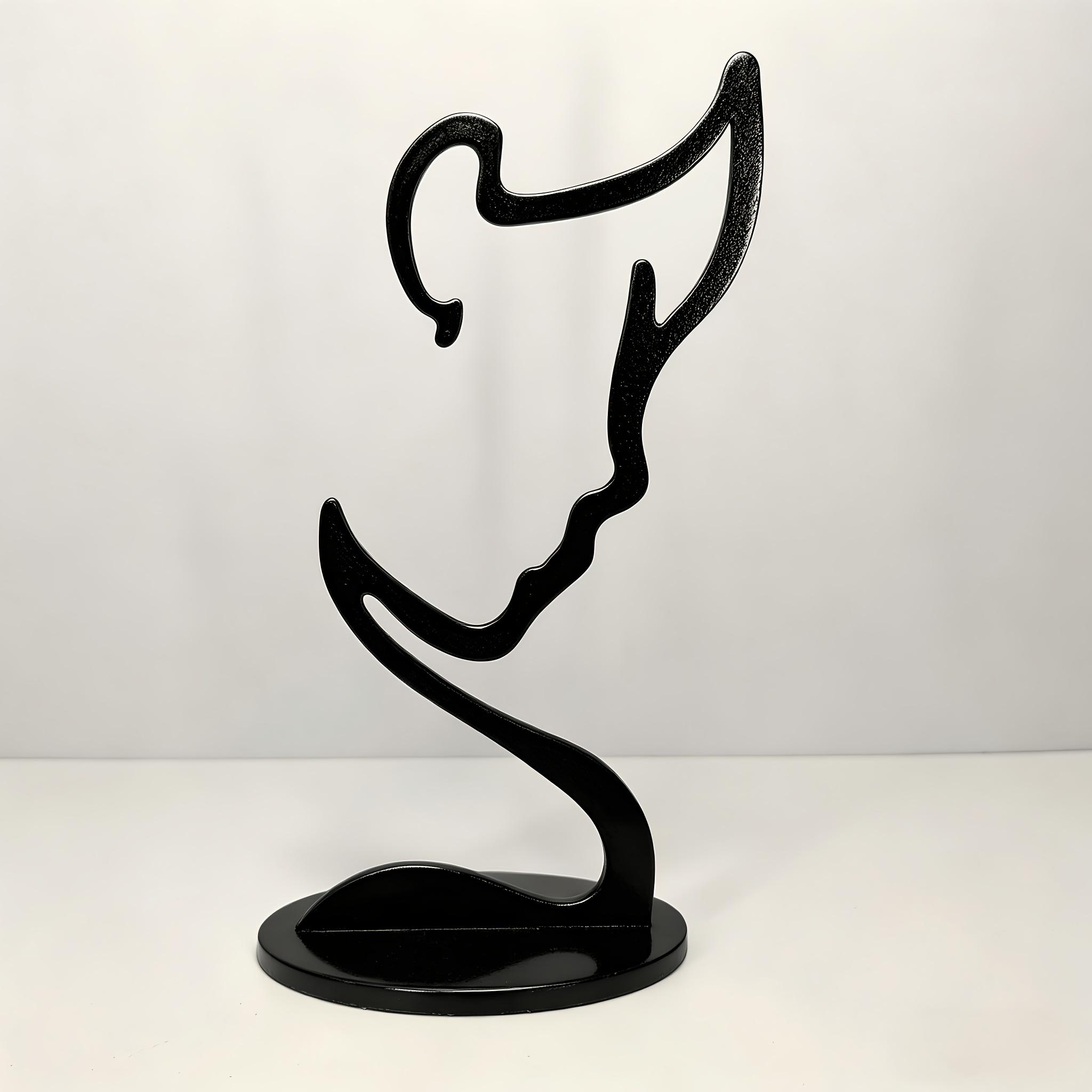 3D-Printed Earring Display Stand for Home and Store Use